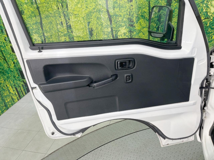2020 Toyota Pixis Truck 3BD-S500U (UW-6a2b794c34a63)[25]