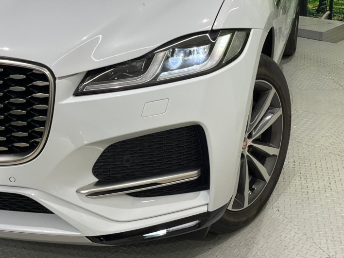 2021 Jaguar F Pace 3BA-DC2XC (UW-6a2b795004455)[7]
