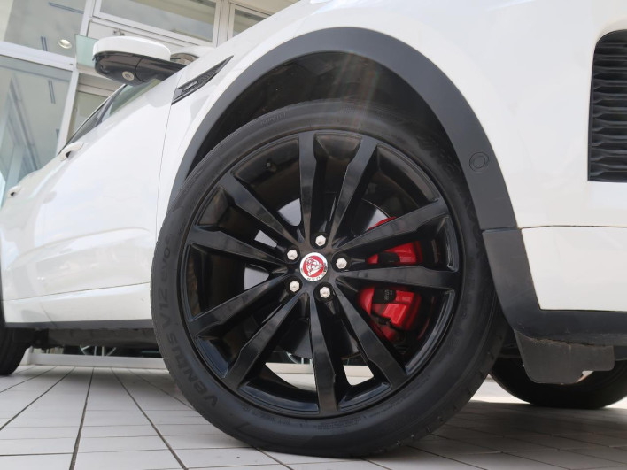 2018 Jaguar E Pace DBA-DF2XA (UW-6a2b7950858c8)[4]
