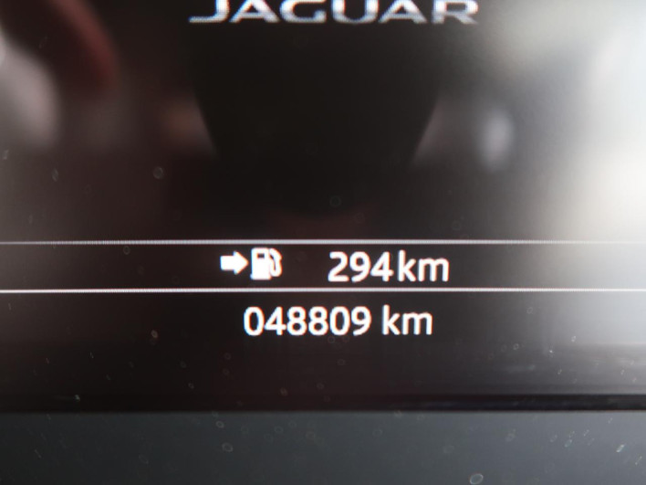 2018 Jaguar E Pace DBA-DF2XA (UW-6a2b7950858c8)[2]