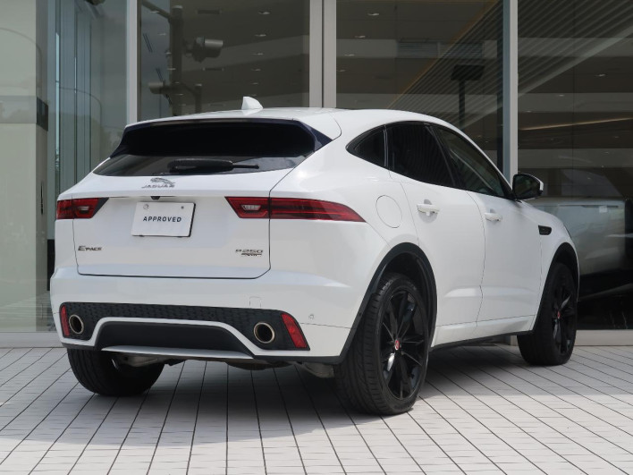 2018 Jaguar E Pace DBA-DF2XA (UW-6a2b7950858c8)[29]
