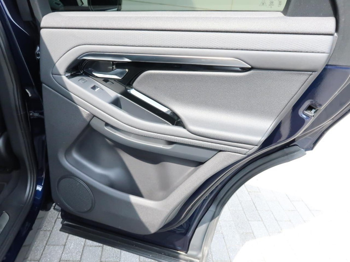 2021 Land Rover Range Rover Evoque 5BA-LZ2XA (UW-6a2b795482834)[26]