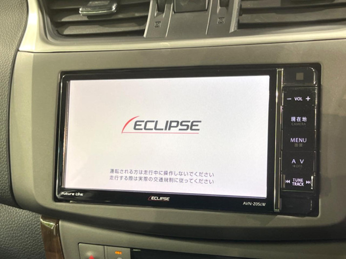 2016 Nissan SYLPHY DBA-TB17 (UW-6a2b795ff33cd)[15]