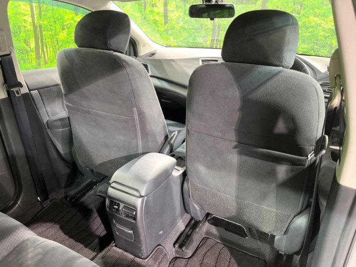 2016 Nissan SYLPHY DBA-TB17 (UW-6a2b795ff33cd)[24]