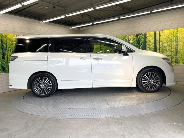 2015 Nissan Elgrand DBA-TE52 (UW-6a2b79603f707)[7]