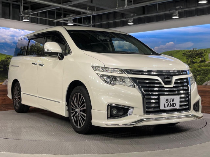 2016 Nissan Elgrand DBA-TE52 (UW-6a2b79607484a)[7]