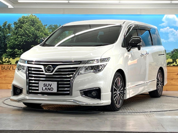 2016 Nissan Elgrand DBA-TE52 (UW-6a2b796146b8a)[13]