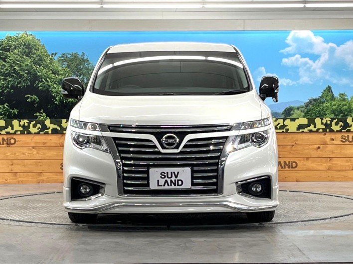2016 Nissan Elgrand DBA-TE52 (UW-6a2b796146b8a)[20]