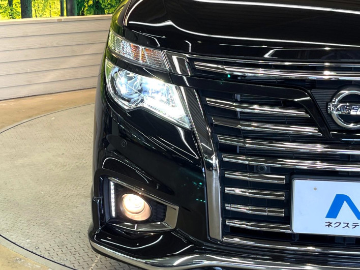 2019 Nissan Elgrand DBA-TE52 (UW-6a2b796219c10)[16]