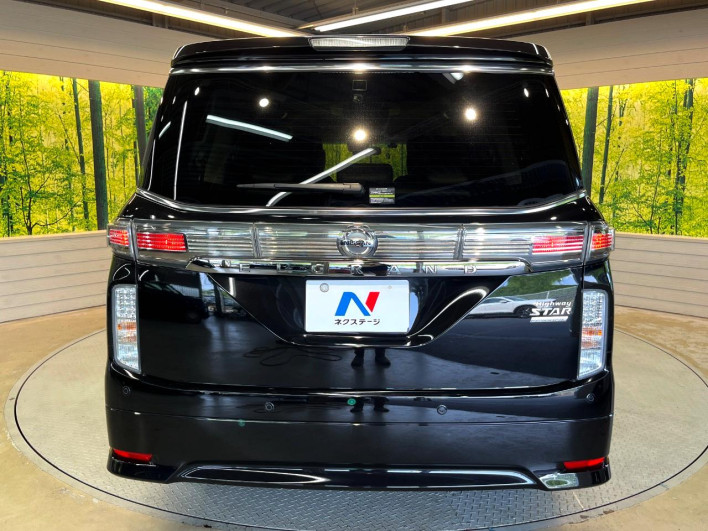 2019 Nissan Elgrand DBA-TE52 (UW-6a2b796219c10)[17]