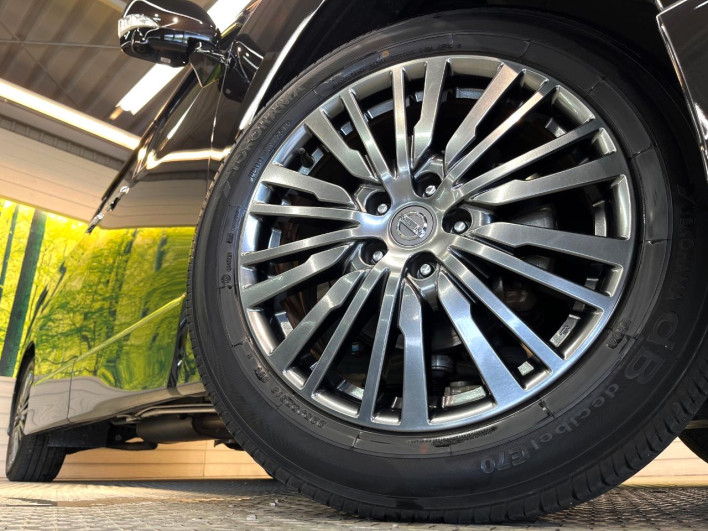 2019 Nissan Elgrand DBA-TE52 (UW-6a2b796219c10)[26]
