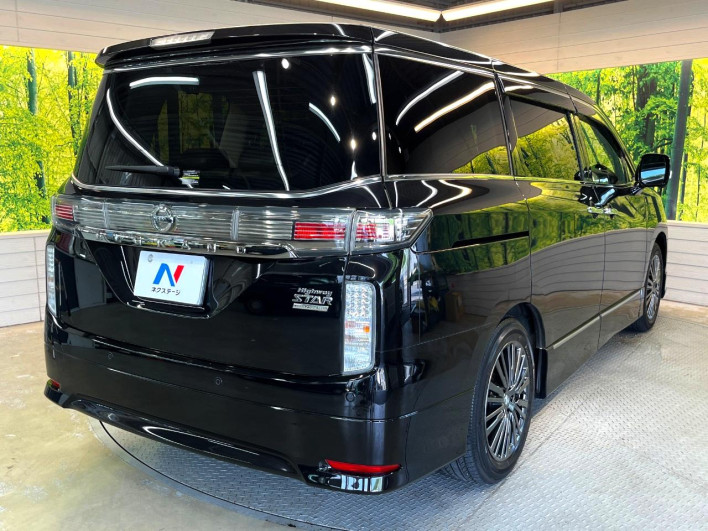 2019 Nissan Elgrand DBA-TE52 (UW-6a2b796219c10)[11]