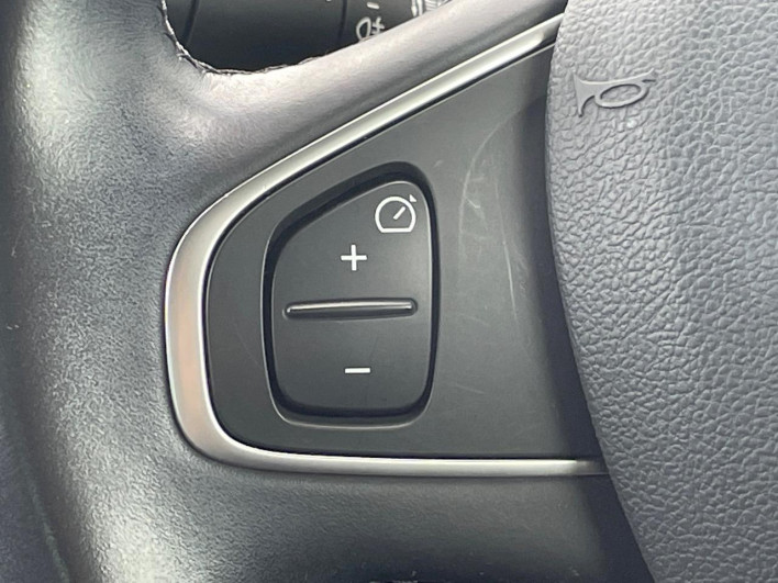 2018 Renault Lutecia ABA-RH5F1 (UW-6a2b796dbf518)[7]