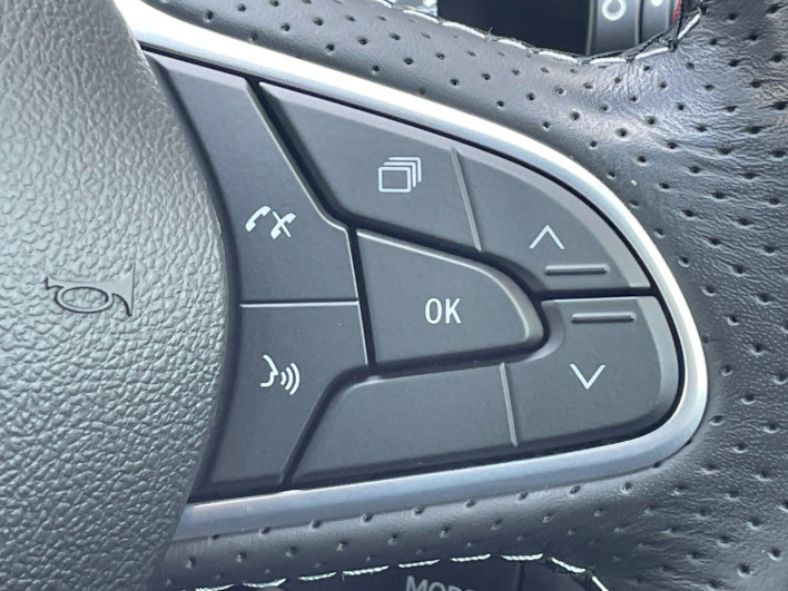 2023 Renault Megane 7BA-BBM5P2 (UW-6a2b796e2ef29)[9]