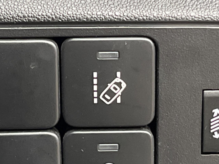 2018 Citroen C3 ABA-B6HN01 (UW-6a2b796fdb042)[19]