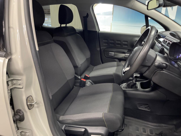 2018 Citroen C3 ABA-B6HN01 (UW-6a2b796fdb042)[21]