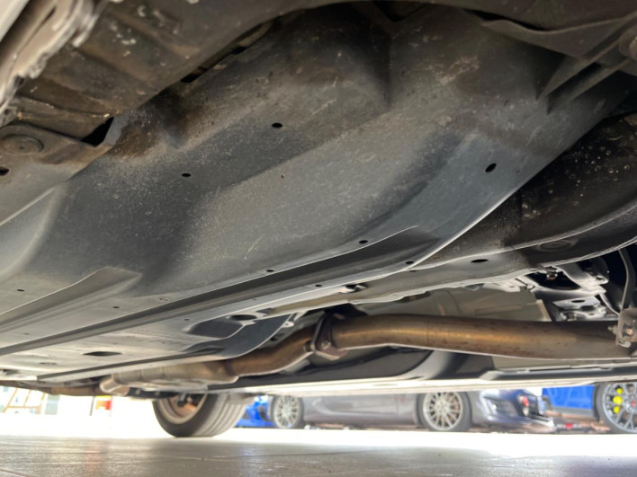 2017 Subaru Levorg DBA-VM4 (UW-6a2b7970d5c07)[18]
