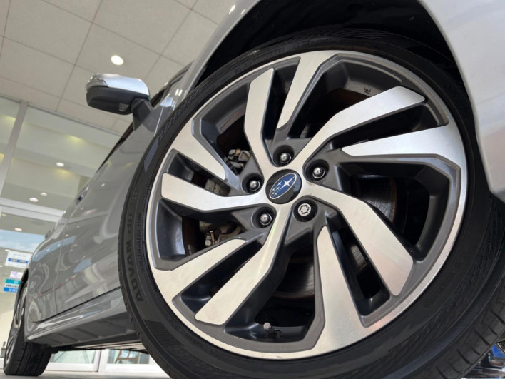 2017 Subaru Levorg DBA-VM4 (UW-6a2b7970d5c07)[14]