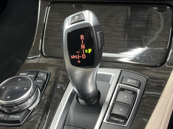 2014 BMW 5 Series LDA-FW20 (UW-6a2b797bead20)[9]