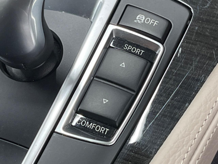 2014 BMW 5 Series LDA-FW20 (UW-6a2b797bead20)[11]