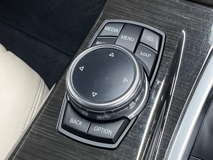 2014 BMW 5 Series LDA-FW20 (UW-6a2b797bead20)[14]