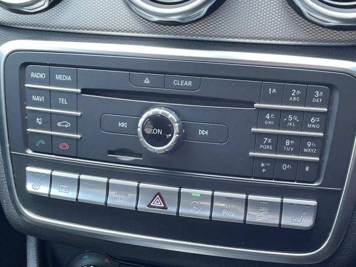 2017 Mercedes Benz GLA Class DBA-156947 (UW-6a2b797ec6877)[17]