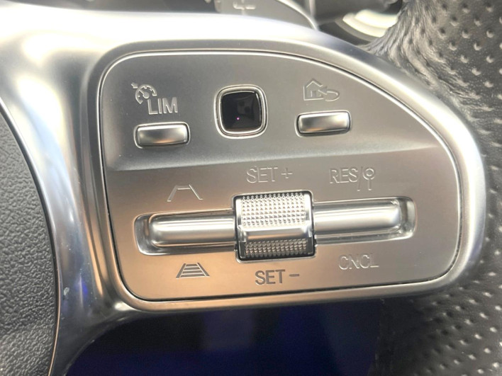 2018 Mercedes Benz C CLASS STATION WAGON DAA-205277 (UW-6a2b798196ca6)[29]