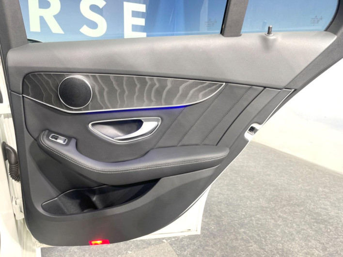 2018 Mercedes Benz C CLASS STATION WAGON DAA-205277 (UW-6a2b798196ca6)[18]