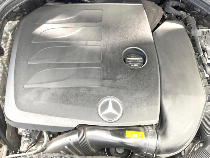2018 Mercedes Benz C CLASS STATION WAGON DAA-205277 (UW-6a2b798196ca6)[4]