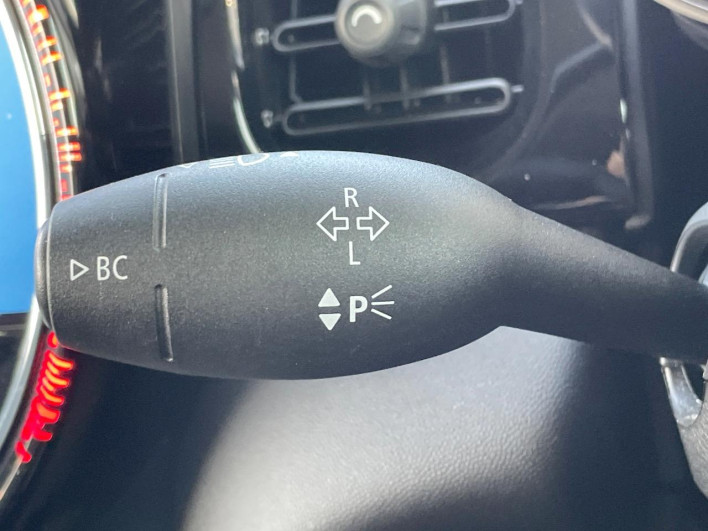 2022 Rover Mini 3BA-XR15MW (UW-6a2b7983b9341)[9]