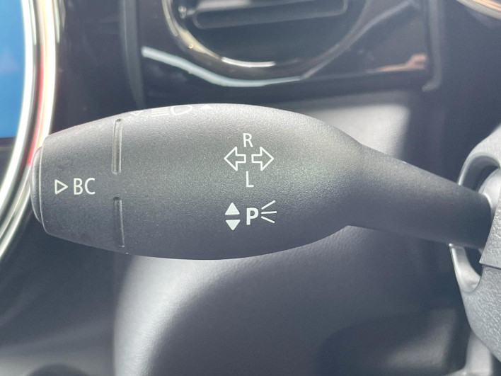 2021 Rover Mini 3BA-XU15MW (UW-6a2b7983c3132)[8]