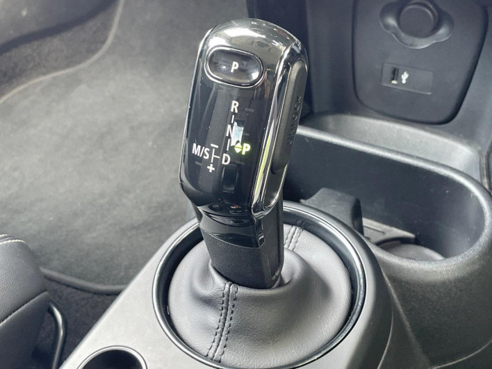 2021 Rover Mini 3BA-XU15MW (UW-6a2b7983c3132)[15]