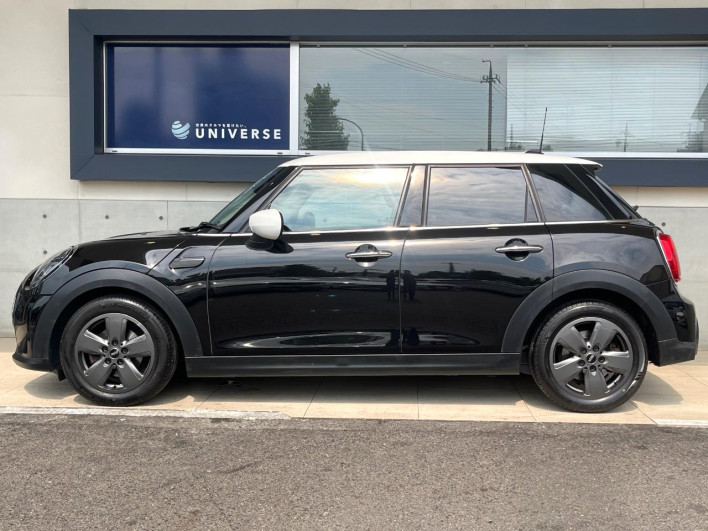 2021 Rover Mini 3BA-XU15MW (UW-6a2b7983c9006)[9]