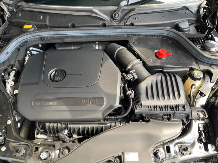 2021 Rover Mini 3BA-XU15MW (UW-6a2b7983c9006)[4]