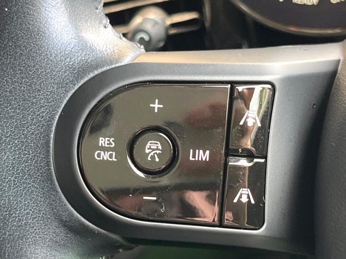2021 Rover Mini 3BA-XU15MW (UW-6a2b7983c9006)[25]