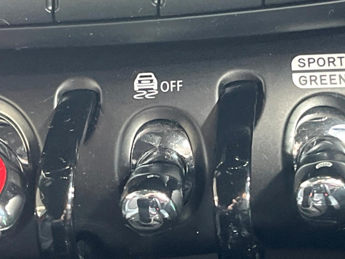 2021 Rover Mini 3BA-XRJCWMW (UW-6a2b798628b46)[20]