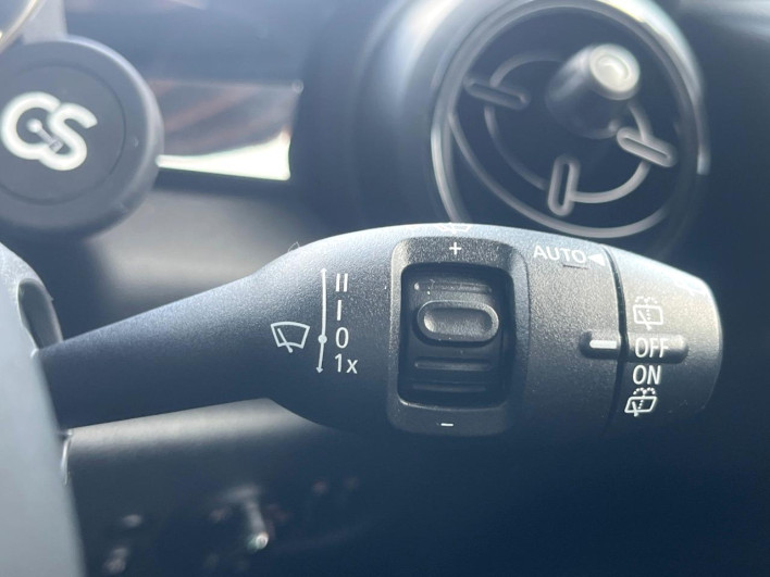 2021 Rover Mini 3BA-XRJCWMW (UW-6a2b798628b46)[10]