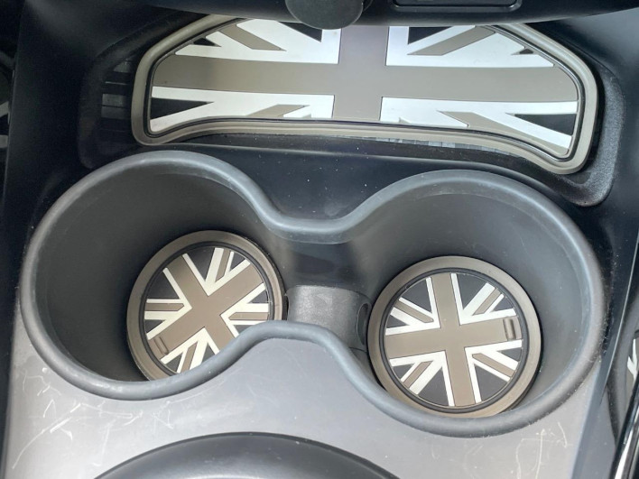 2022 Rover Mini 3BA-JZJCWM (UW-6a2b79862d757)[23]