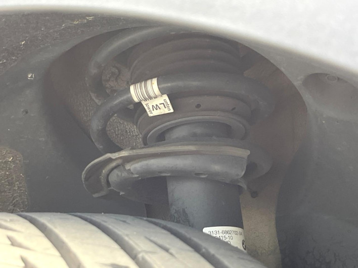 2017 Rover Mini DBA-LN15 (UW-6a2b79863f8a1)[26]