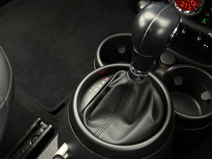 2015 Rover Mini LDA-ZB20 (UW-6a2b798971090)[17]