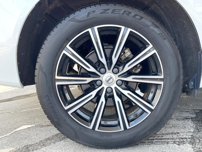 2021 Volvo XC60 5AA-UB420TXCM (UW-6a2b798f0a0d0)[6]