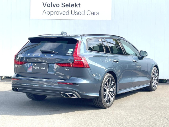 2021 Volvo V60 5AA-ZB420TM (UW-6a2b799167031)[8]