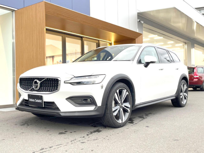 2021 Volvo V60 DBA-ZB420 (UW-6a2b7991b8920)[5]