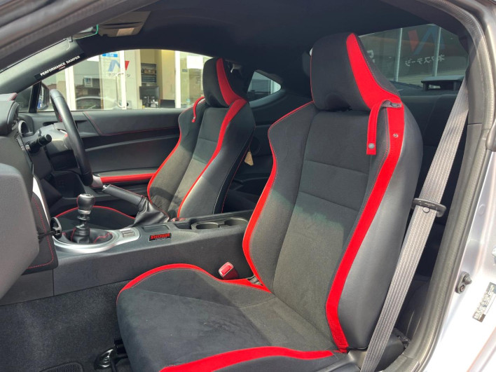 2016 Toyota 86 DBA-ZN6 (UW-6a2b799a4a1d9)[27]