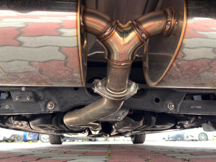 2016 Toyota 86 DBA-ZN6 (UW-6a2b799a4a1d9)[15]