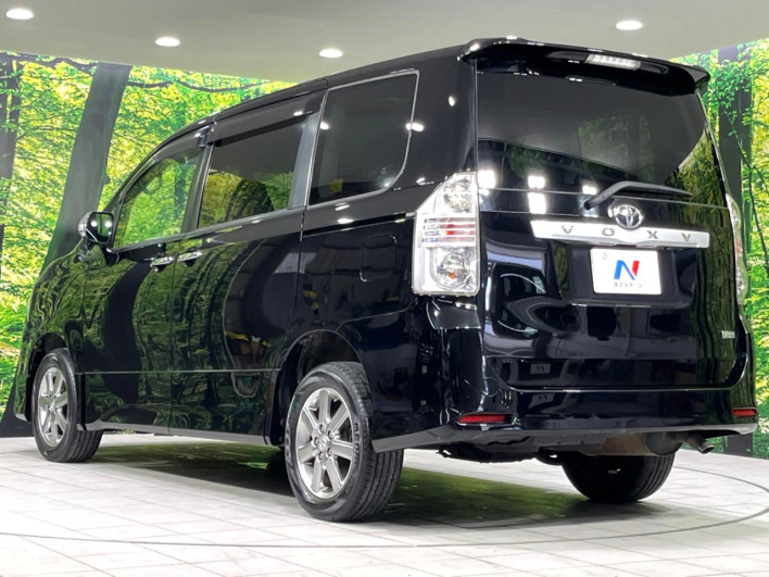2009 Toyota Voxy DBA-ZRR75W (UW-6a2b799dc916a)[26]