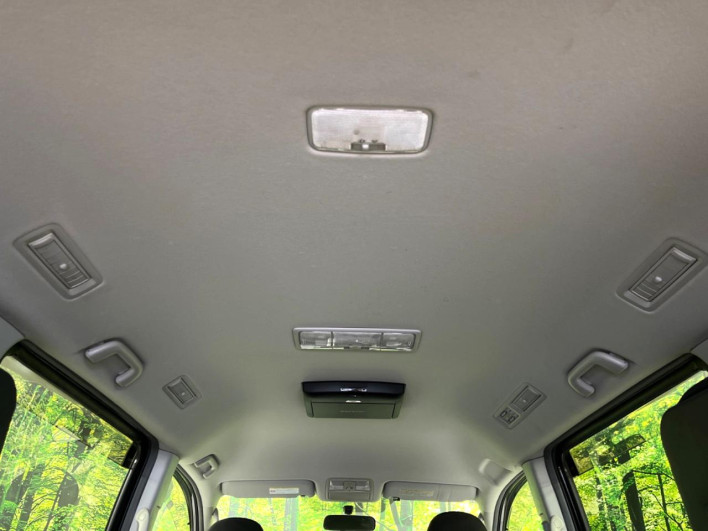 2009 Toyota Voxy DBA-ZRR75W (UW-6a2b799dc916a)[7]