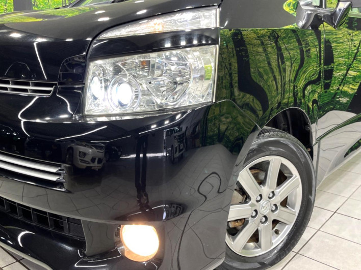 2009 Toyota Voxy DBA-ZRR75W (UW-6a2b799dc916a)[19]
