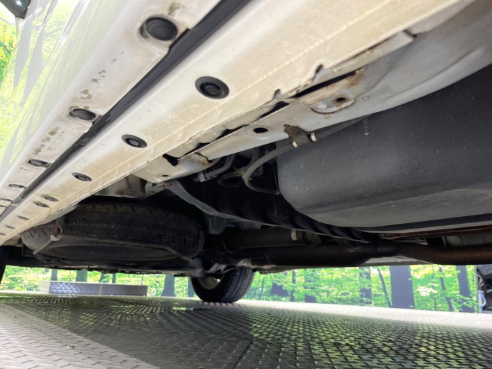 2011 Toyota Voxy DBA-ZRR75W (UW-6a2b799dd0716)[6]