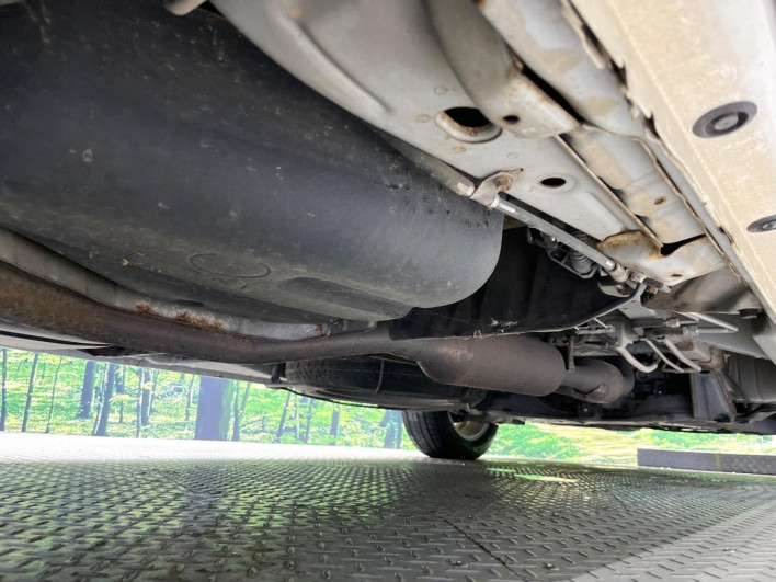 2011 Toyota Voxy DBA-ZRR75W (UW-6a2b799dd0716)[7]